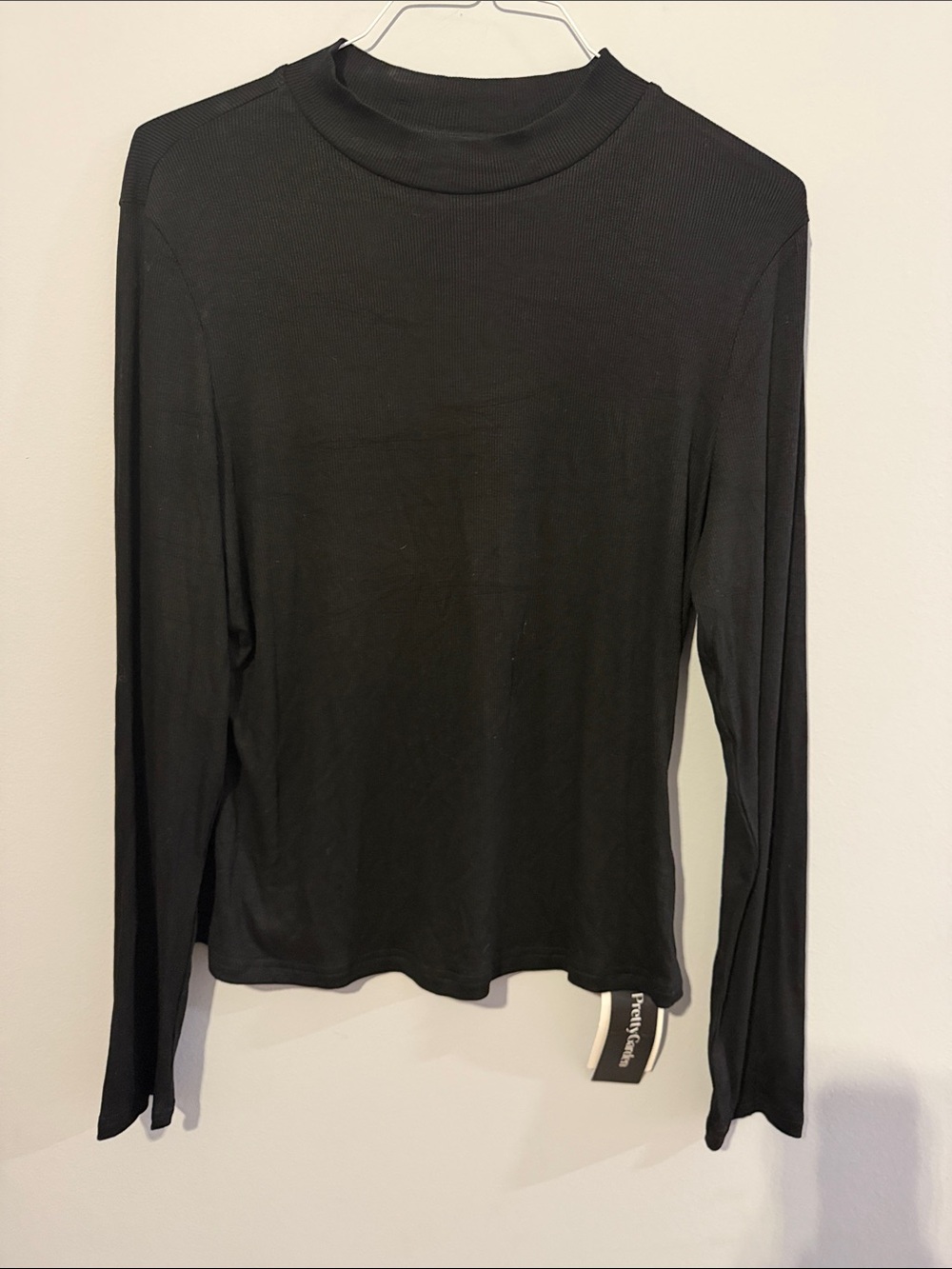 Women’s Black Long-Sleeve Mock Neck Top